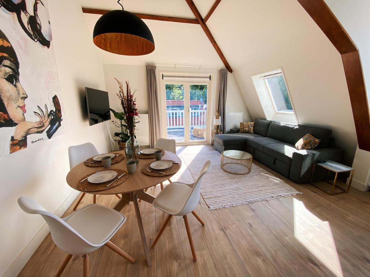 Luxurious Historical Loft Close To The Beach!! ワッセナー エクステリア 写真