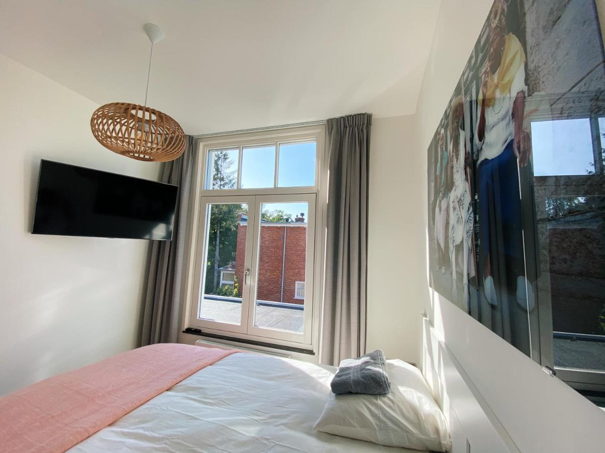 Luxurious Historical Loft Close To The Beach!! ワッセナー エクステリア 写真